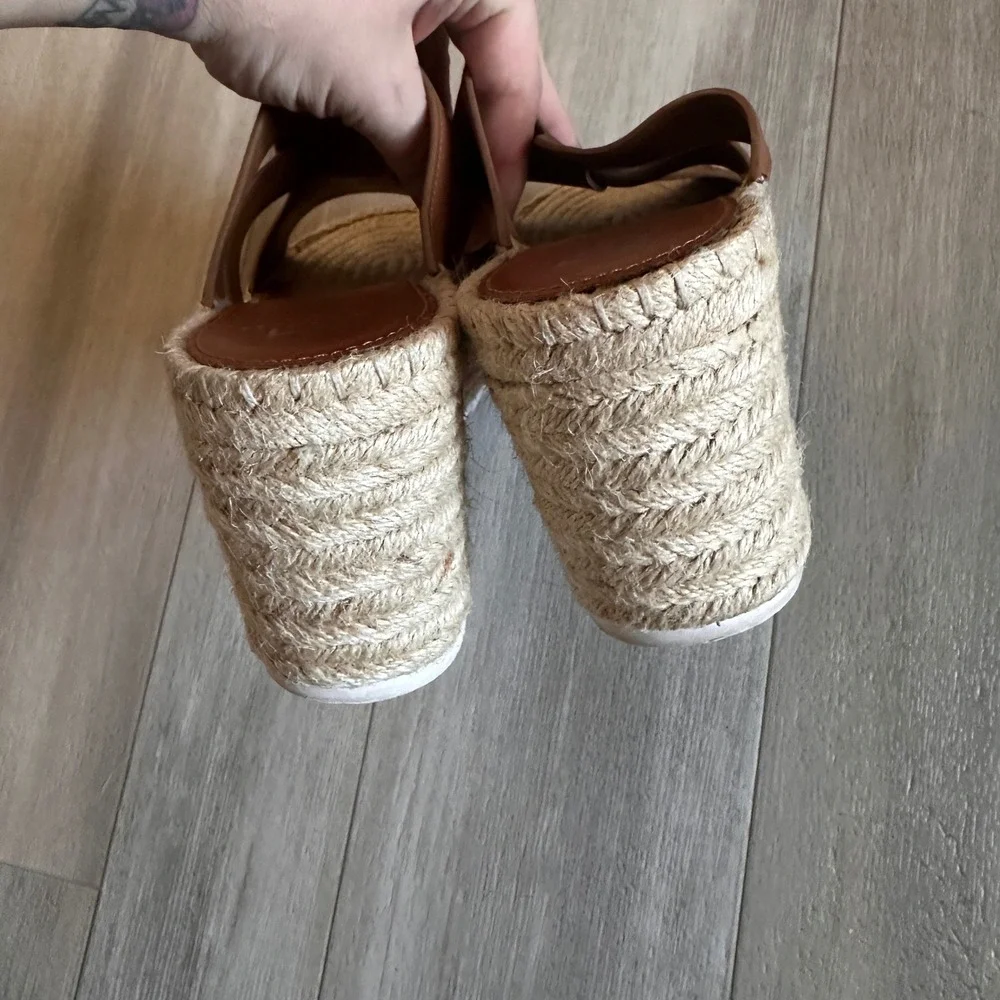 Marc Fisher LTD Robbyn Espadrille Wedge Sandal Womens 9 Beach‎ Leather Platform
